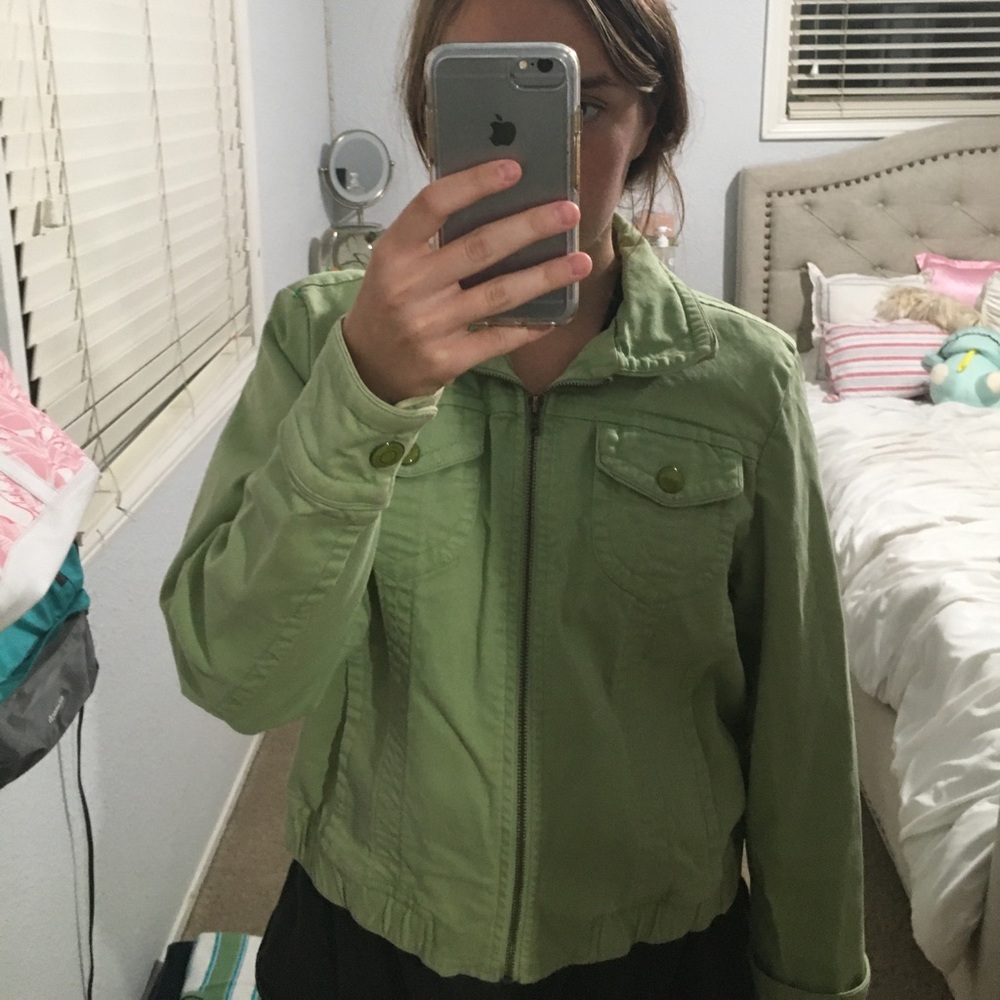 Super cute green vintage jean jacket
